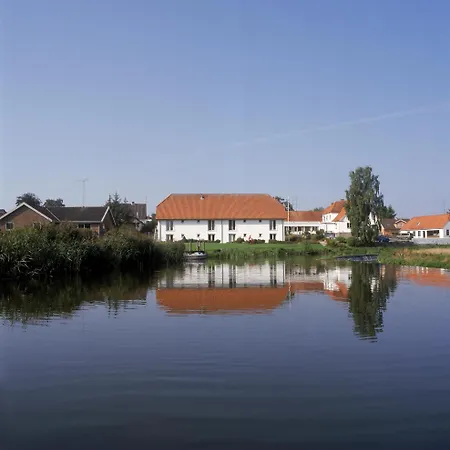 波罗比威尔克库洛酒店 宾馆